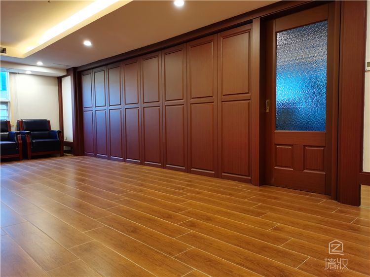 賓館翻新裝飾貼膜施工