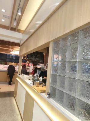 在商圈小吃店用PVC木紋裝飾貼膜改色需要注意哪些細節(jié)