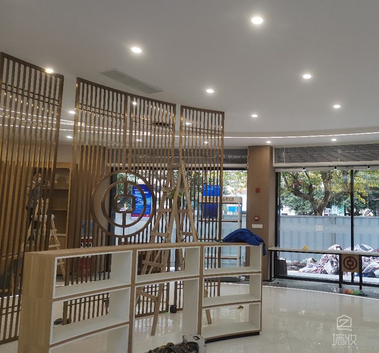 中國銀行木紋裝飾貼膜效果展示-PVC裝飾貼膜