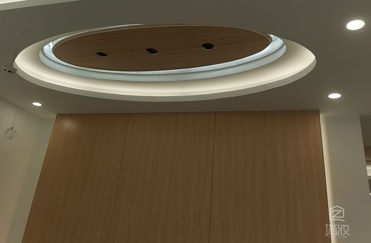 民生銀行木紋裝飾貼膜效果展示-PVC裝飾貼膜