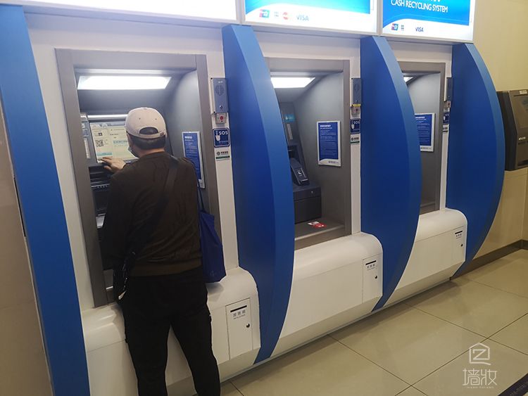 民生銀行木紋裝飾貼膜效果展示-PVC裝飾貼膜