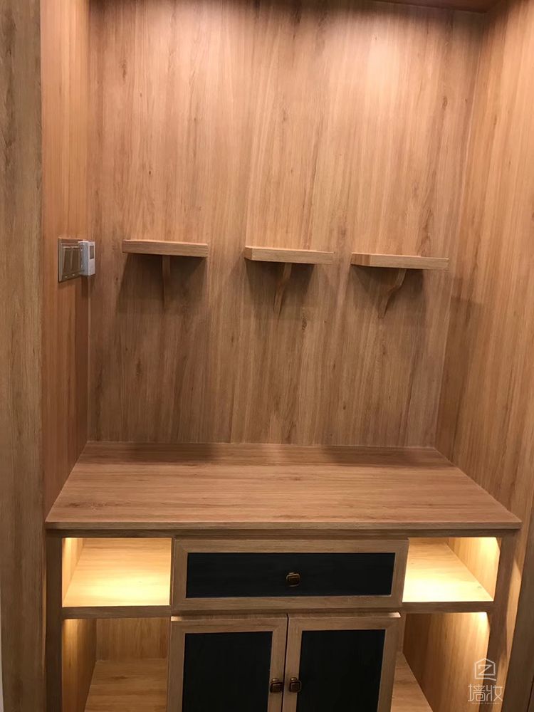  成都藏醫院木紋膜貼膜案例展示-PVC裝飾貼膜