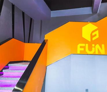 酒吧使用lg裝飾純色膜裝修案例——PVC膜