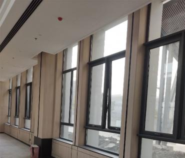 上海大型養(yǎng)老院項(xiàng)目lg木紋膜裝飾膜使用案例